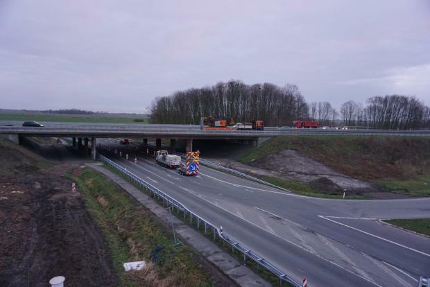 2018_Autobahnbrücke von unten_Wilhelmshaven_REM 40 mit Spider-Sensoren_Ansicht #2